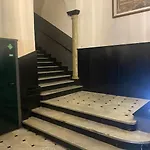 Un Nido Nel Cuore Di Genova